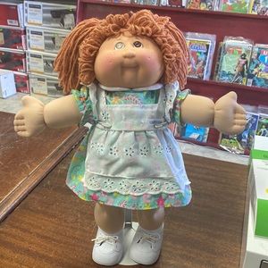 Cabbage Patch Strawberry Blonde Girl Doll 2007